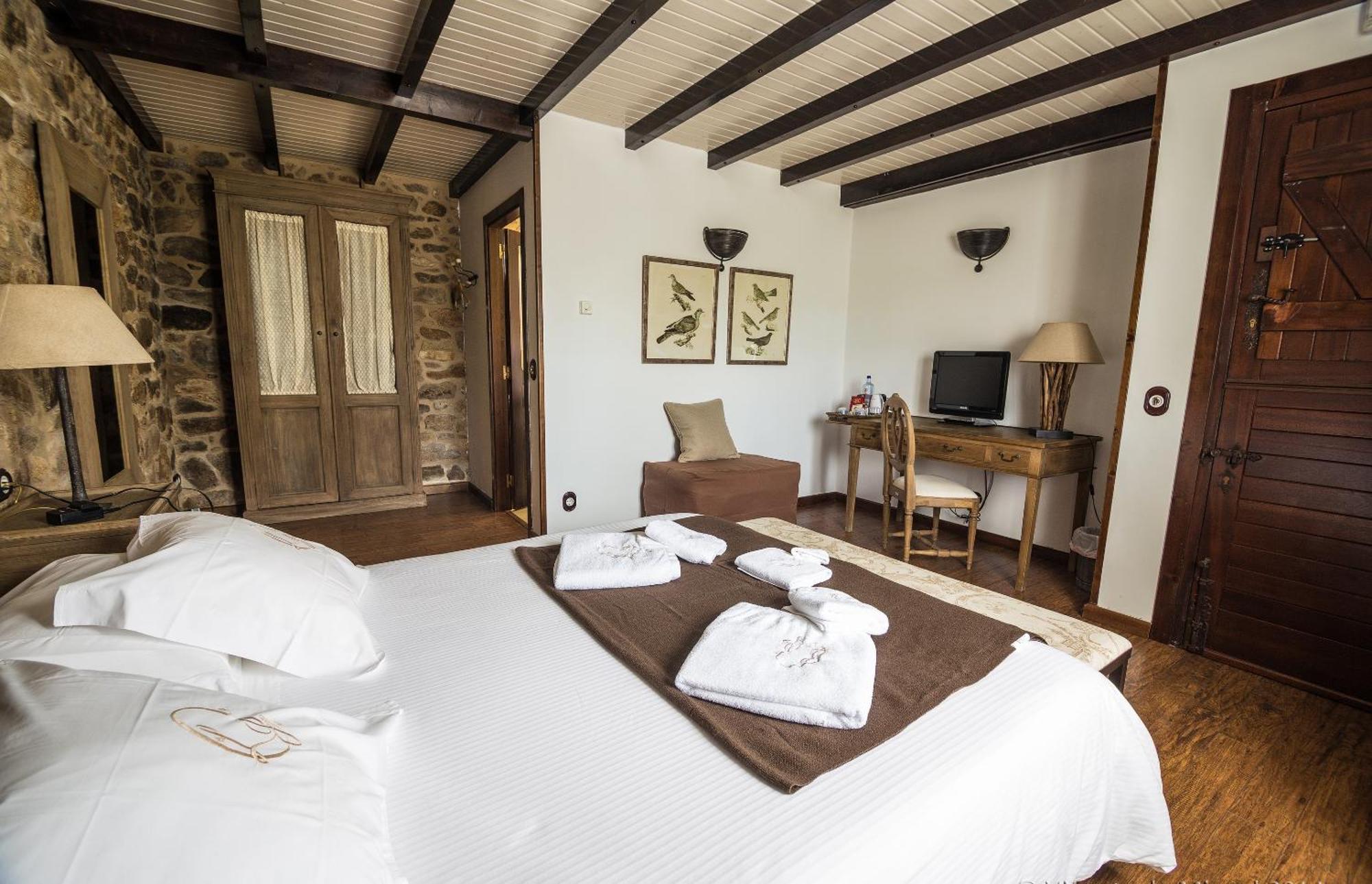 Hotel Rustico Lugar Do Cotarino カマリーニャス エクステリア 写真